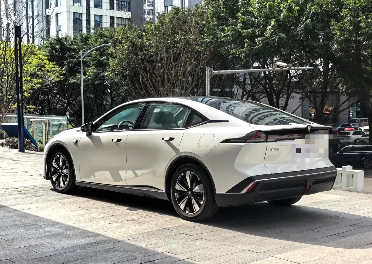 2025 Deepal SL03 BEV,autocango,china used car exporter,china ev exporter,chinese used car exporter,chinese used ev exporter