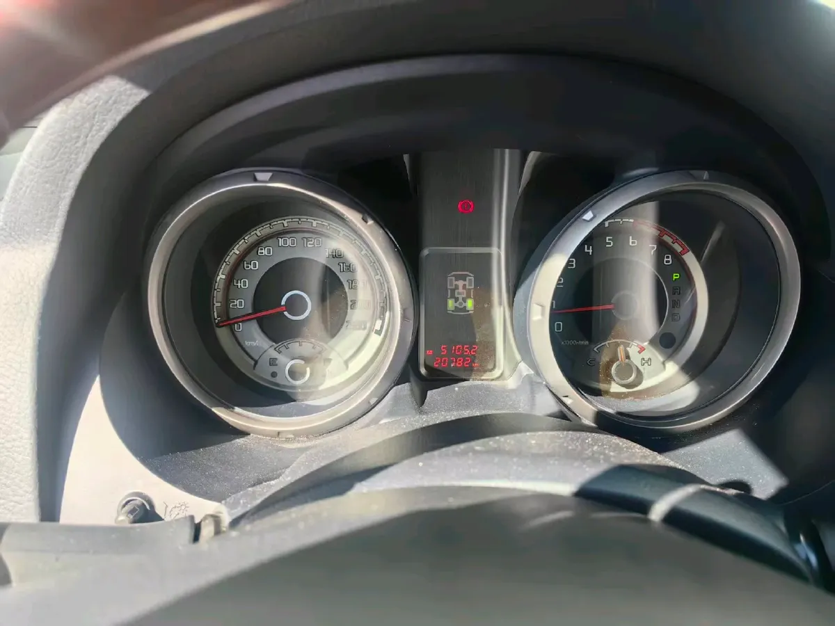 2020 Mitsubishi Pajero 3.0L 174HP V6 5AT,autocango,china used car exporter,china ev exporter,chinese used car exporter,chinese used ev exporter