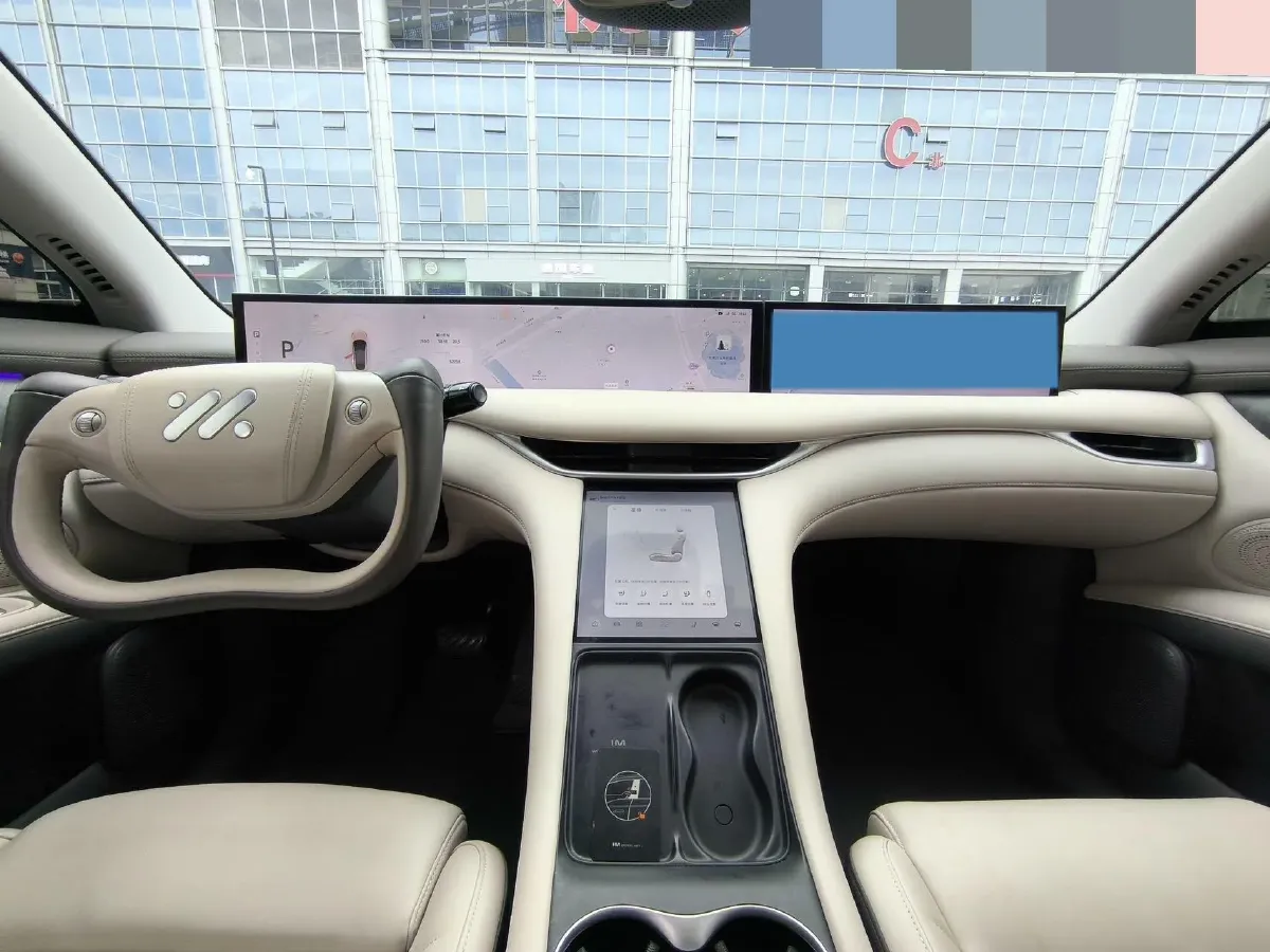 2023 IM LS6 BEV 100KWH,autocango,china used car exporter,china ev exporter,chinese used car exporter,chinese used ev exporter