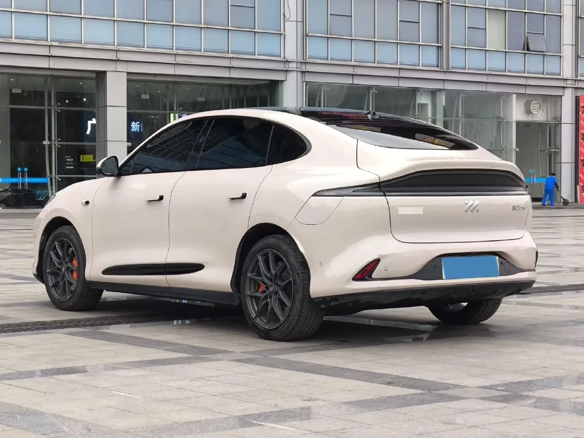 2023 IM LS6 BEV 100KWH,autocango,china used car exporter,china ev exporter,chinese used car exporter,chinese used ev exporter