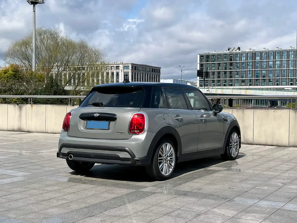 2021 MINI MINI 1.5T 136HP L3 7DCT,autocango,china used car exporter,china ev exporter,chinese used car exporter,chinese used ev exporter