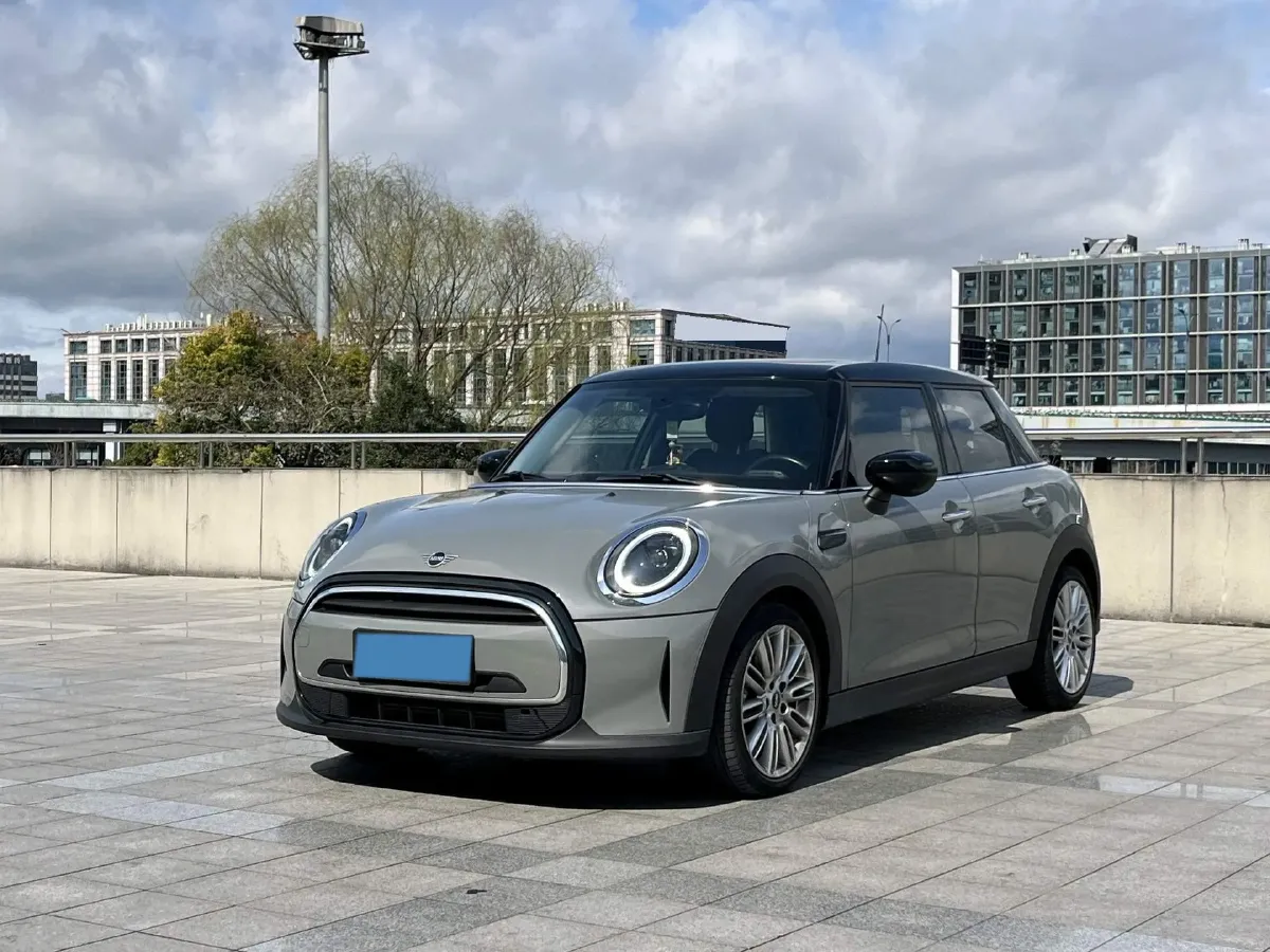 2021 MINI MINI 1.5T 136HP L3 7DCT,autocango,china used car exporter,china ev exporter,chinese used car exporter,chinese used ev exporter