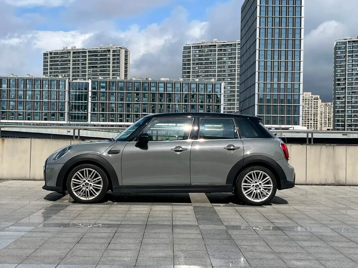 2021 MINI MINI 1.5T 136HP L3 7DCT,autocango,china used car exporter,china ev exporter,chinese used car exporter,chinese used ev exporter