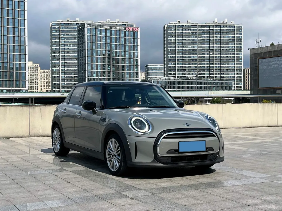 2021 MINI MINI 1.5T 136HP L3 7DCT,autocango,china used car exporter,china ev exporter,chinese used car exporter,chinese used ev exporter