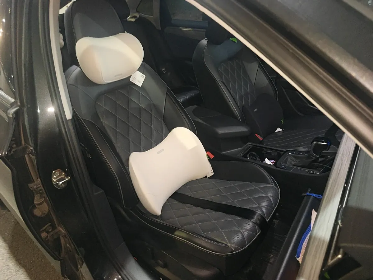 2023 Volkswagen Sagitar 1.5T 160HP L4 7DCT,autocango,china used car exporter,china ev exporter,chinese used car exporter,chinese used ev exporter