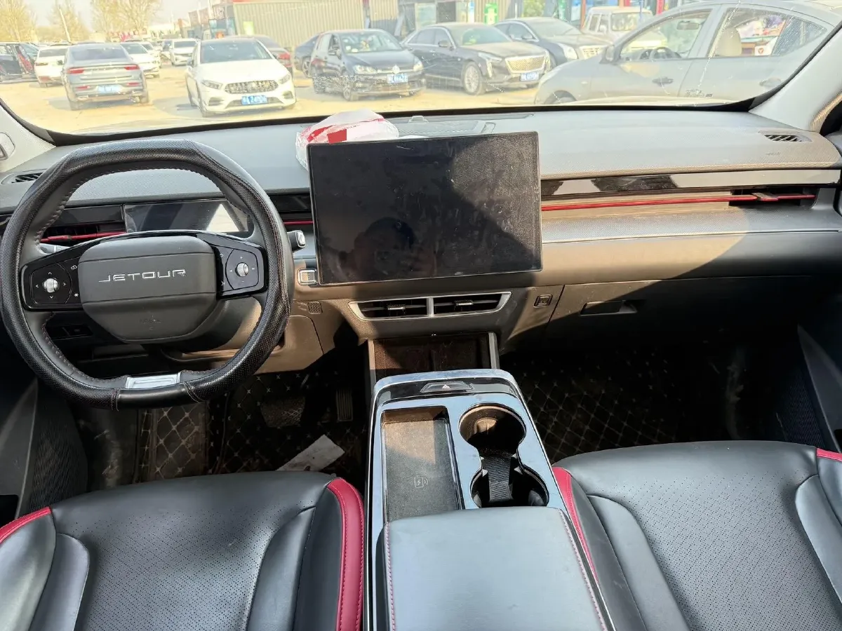 2022 Jetour DASHING 1.6T 197HP L4 7DCT,autocango,china used car exporter,china ev exporter,chinese used car exporter,chinese used ev exporter