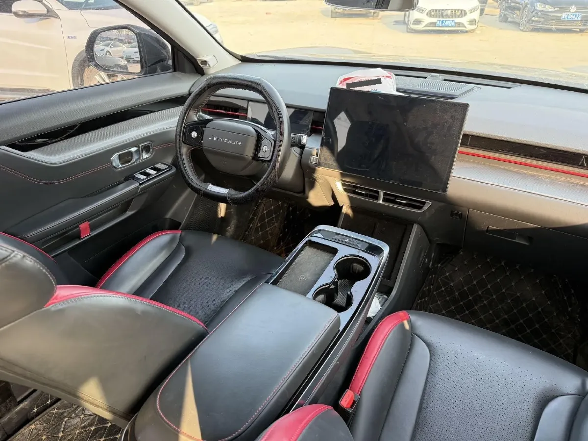 2022 Jetour DASHING 1.6T 197HP L4 7DCT,autocango,china used car exporter,china ev exporter,chinese used car exporter,chinese used ev exporter