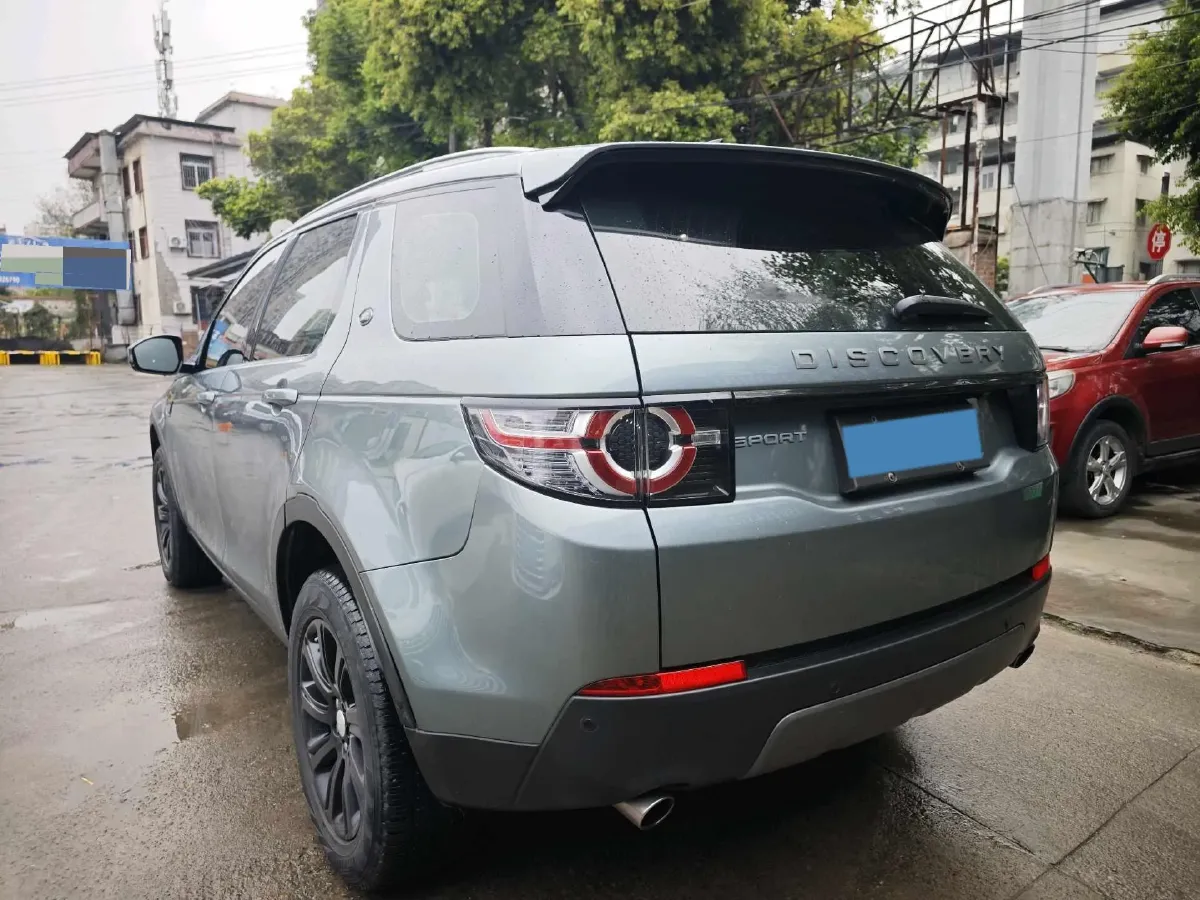 2018 Land Rover Discovery Sport 2.0T 241HP L4 9AT,autocango,china used car exporter,china ev exporter,chinese used car exporter,chinese used ev exporter