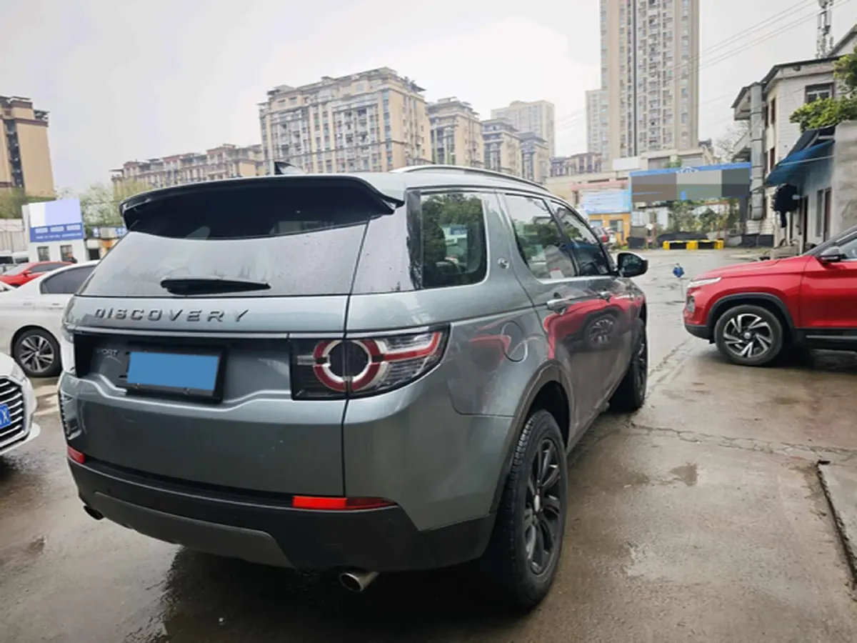 2018 Land Rover Discovery Sport 2.0T 241HP L4 9AT,autocango,china used car exporter,china ev exporter,chinese used car exporter,chinese used ev exporter