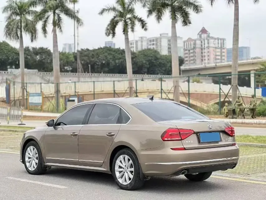 2017 Volkswagen Passat 1.8T 180HP L4 7DCT,autocango,china used car exporter,china ev exporter,chinese used car exporter,chinese used ev exporter