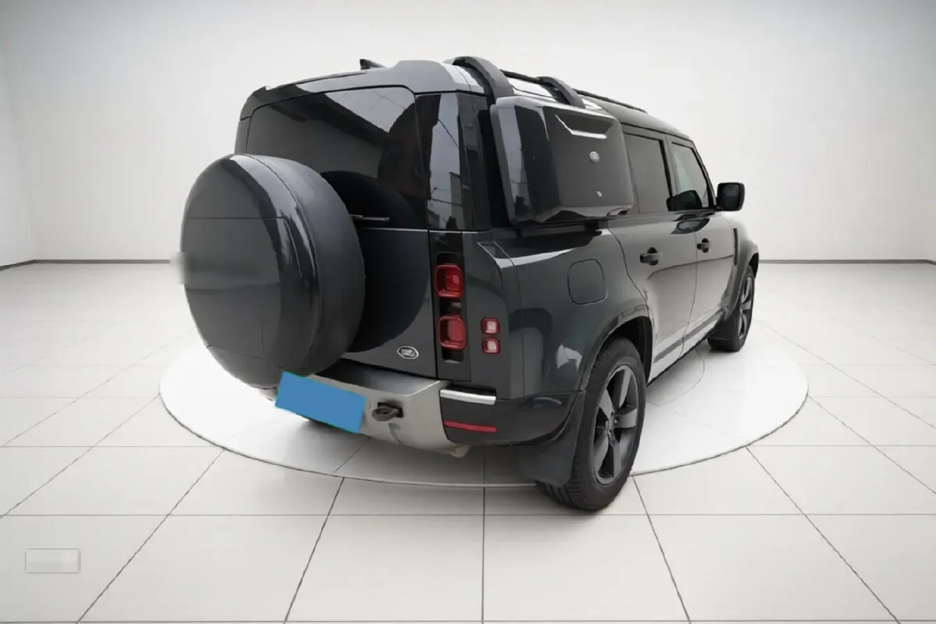 2022 Land Rover Defender 3.0T 400HP L6 8AT,autocango,china used car exporter,china ev exporter,chinese used car exporter,chinese used ev exporter