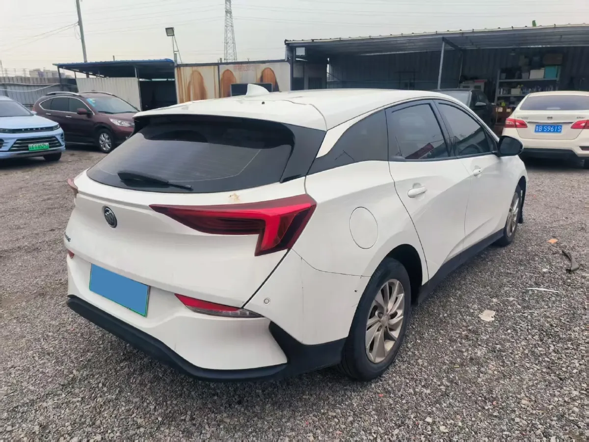 2022 Buick Velite 6 1.5L 102HP L4 E-CVT PHEV 9.5KWH,autocango,china used car exporter,china ev exporter,chinese used car exporter,chinese used ev exporter