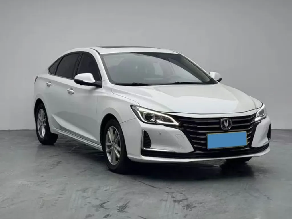 2020 ChangAn Raeton CC 1.5T 156HP L4 6AT,autocango,china used car exporter,china ev exporter,chinese used car exporter,chinese used ev exporter