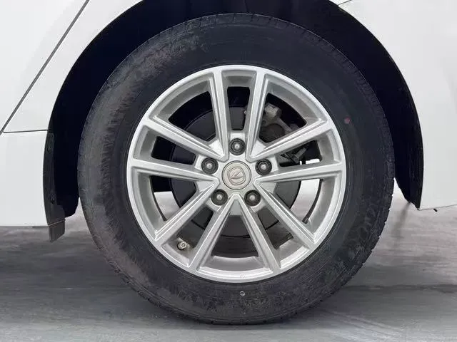 2020 ChangAn Raeton CC 1.5T 156HP L4 6AT,autocango,china used car exporter,china ev exporter,chinese used car exporter,chinese used ev exporter