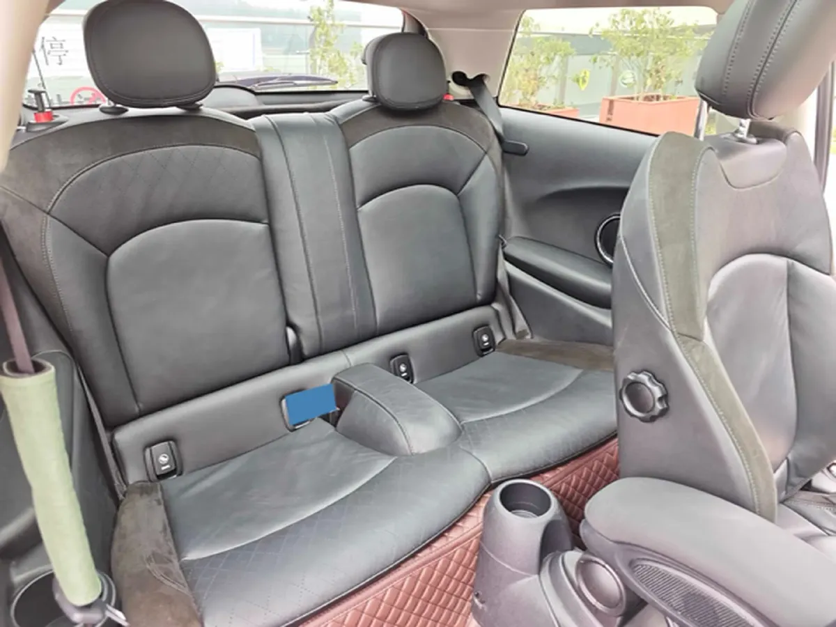 2020 MINI MINI 1.5T 136HP L3 7DCT,autocango,china used car exporter,china ev exporter,chinese used car exporter,chinese used ev exporter