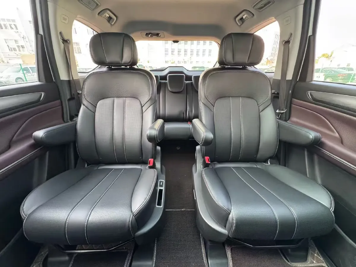 2023 GAC Trumpchi M6 1.5T 177HP L4 7DCT,autocango,china used car exporter,china ev exporter,chinese used car exporter,chinese used ev exporter