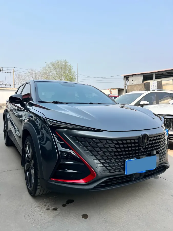 2020 ChangAn UNI-T 1.5T 180HP L4 7DCT,autocango,china used car exporter,china ev exporter,chinese used car exporter,chinese used ev exporter