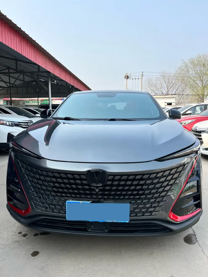 2020 ChangAn UNI-T 1.5T 180HP L4 7DCT,autocango,china used car exporter,china ev exporter,chinese used car exporter,chinese used ev exporter