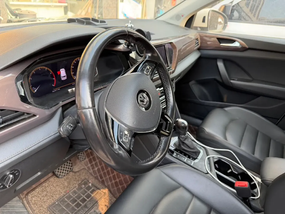 2019 HanTeng X5 BEV 42.72KWH,autocango,china used car exporter,china ev exporter,chinese used car exporter,chinese used ev exporter