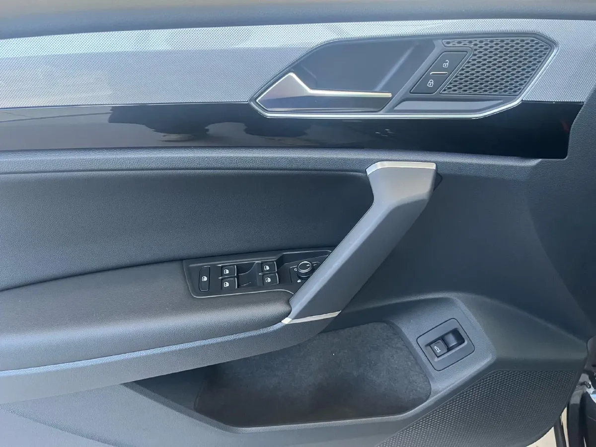 2022 Volkswagen Tayron 1.4T 150HP L4 7DCT,autocango,china used car exporter,china ev exporter,chinese used car exporter,chinese used ev exporter