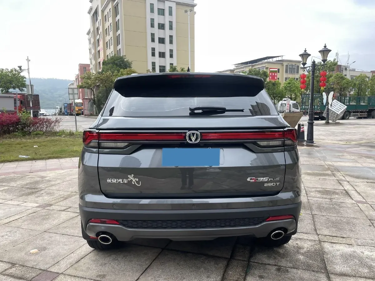 2021 ChangAn CS35 Plus 1.4T 160HP L4 7DCT,autocango,china used car exporter,china ev exporter,chinese used car exporter,chinese used ev exporter