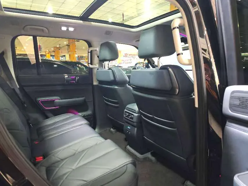 2023 FangChengBao Bao 5 1.5T 194HP L4 E-CVT PHEV 31.8KWH,autocango,china used car exporter,china ev exporter,chinese used car exporter,chinese used ev exporter