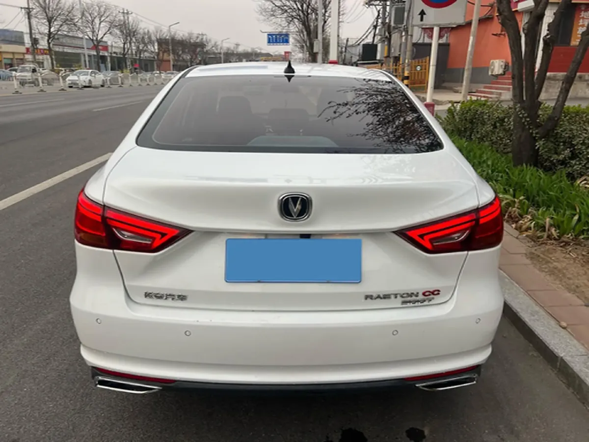 2021 ChangAn Raeton CC 1.5T 180HP L4 7DCT,autocango,china used car exporter,china ev exporter,chinese used car exporter,chinese used ev exporter