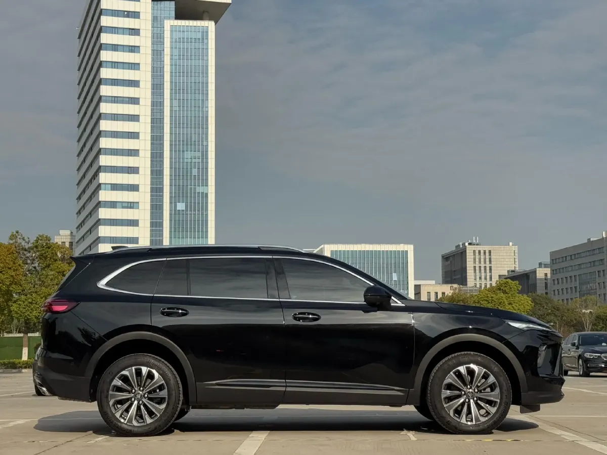 2024 Buick EnvisionPlus 2.0T 237HP L4 9AT,autocango,china used car exporter,china ev exporter,chinese used car exporter,chinese used ev exporter