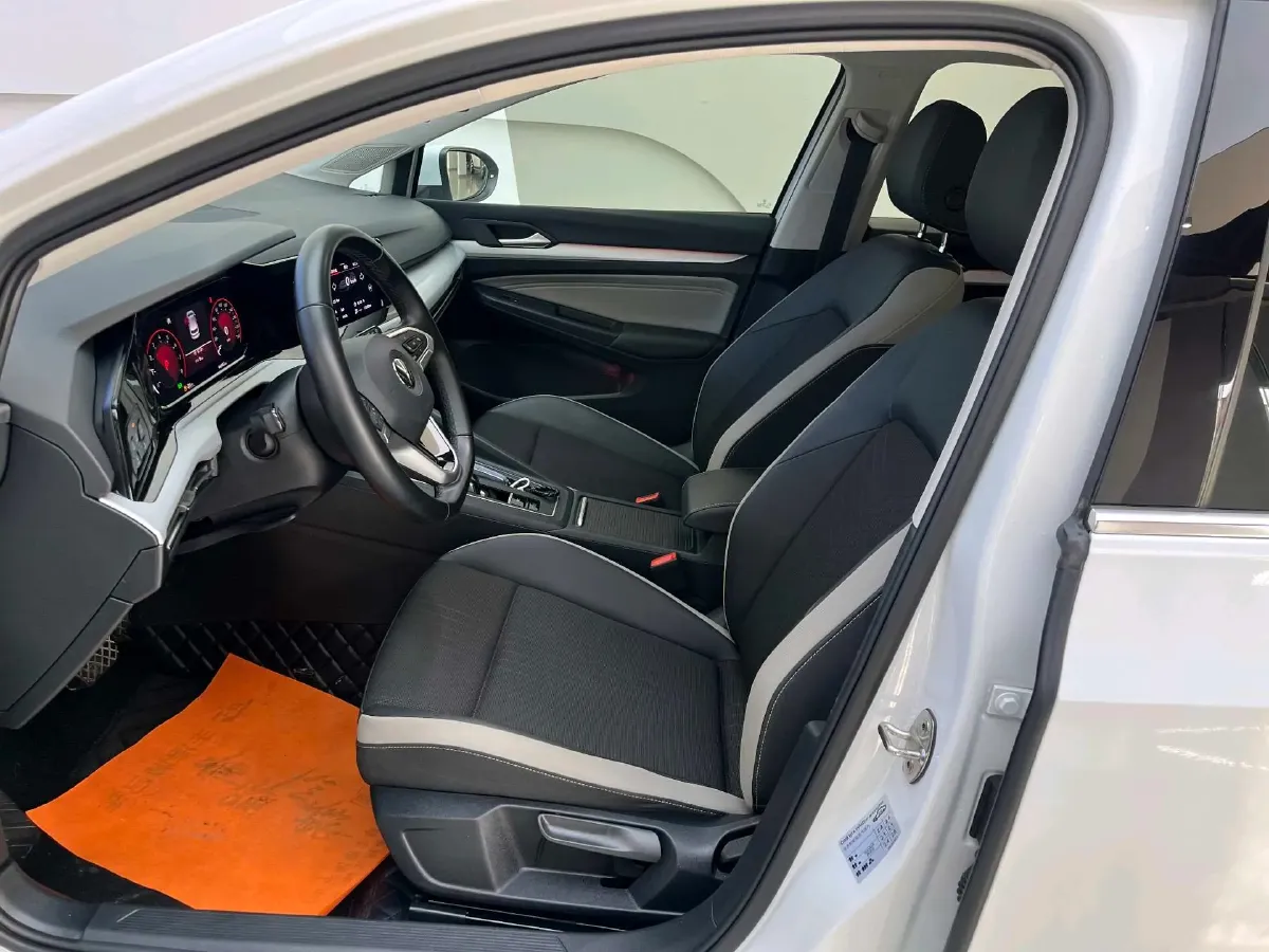 2021 Volkswagen Golf 1.4T 150HP L4 7DCT,autocango,china used car exporter,china ev exporter,chinese used car exporter,chinese used ev exporter