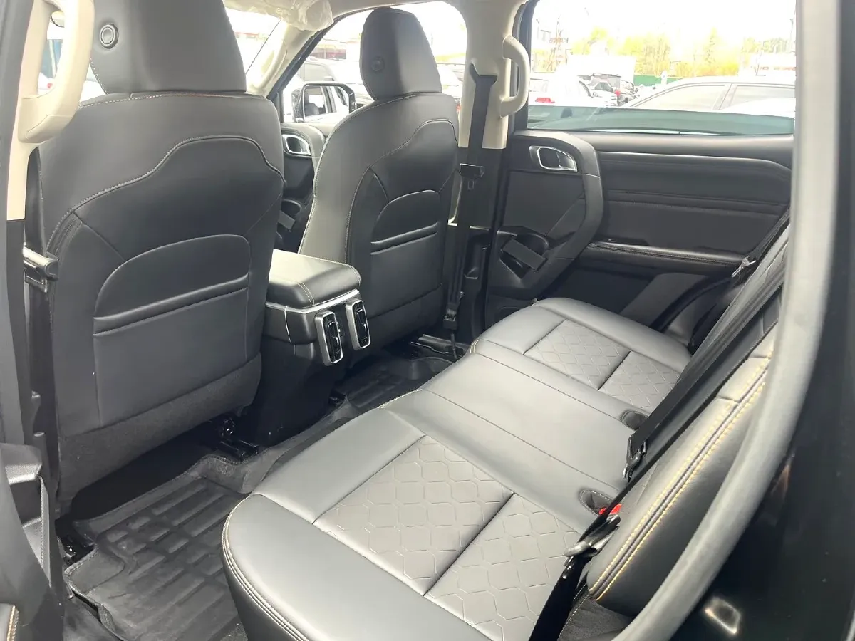 2024 Haval Dargo 2.0T 238HP L4 9DCT,autocango,china used car exporter,china ev exporter,chinese used car exporter,chinese used ev exporter