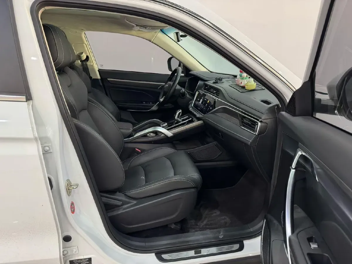 2020 Geely Azkarra 1.5T 177HP L3 6AT,autocango,china used car exporter,china ev exporter,chinese used car exporter,chinese used ev exporter