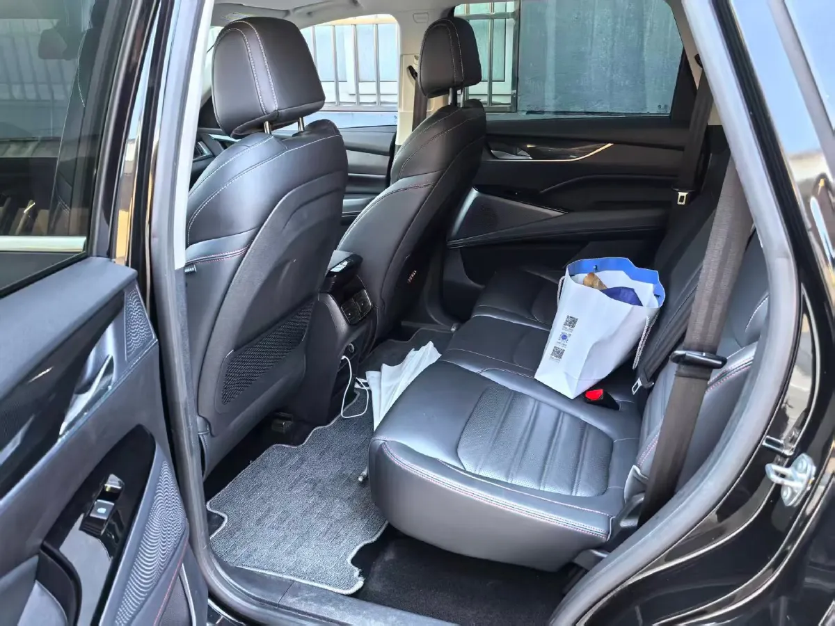 2019 MAXUS D60 1.5T 169HP L4 7DCT,autocango,china used car exporter,china ev exporter,chinese used car exporter,chinese used ev exporter