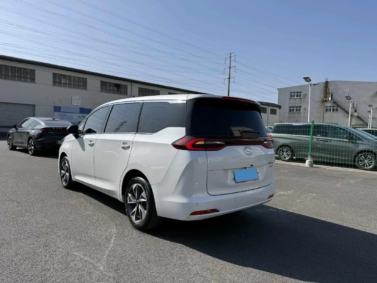 2023 GAC Trumpchi M6 1.5T 177HP L4 7DCT,autocango,china used car exporter,china ev exporter,chinese used car exporter,chinese used ev exporter