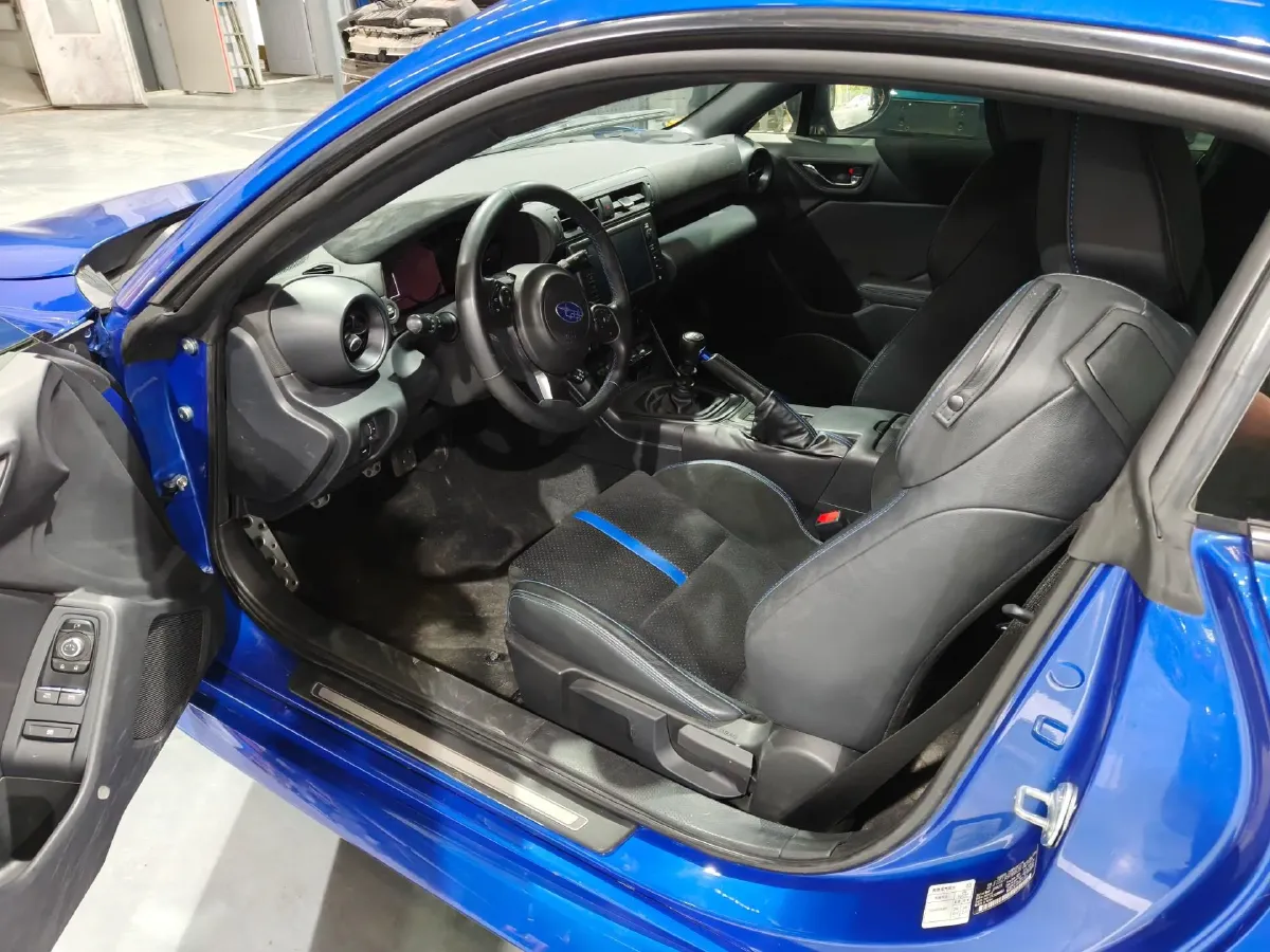 2023 Subaru BRZ 2.4L 234HP H4 6MT,autocango,china used car exporter,china ev exporter,chinese used car exporter,chinese used ev exporter