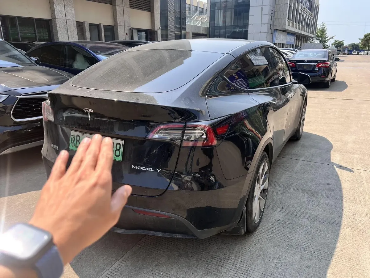 2022 Tesla Model Y BEV 60KWH,autocango,china used car exporter,china ev exporter,chinese used car exporter,chinese used ev exporter