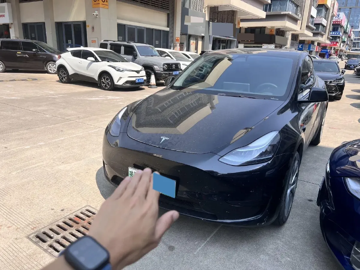 2022 Tesla Model Y BEV 60KWH,autocango,china used car exporter,china ev exporter,chinese used car exporter,chinese used ev exporter