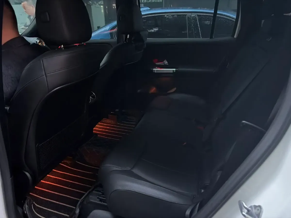 2020 Mercedes-Benz GLB Class 1.3T 163HP L4 7DCT,autocango,china used car exporter,china ev exporter,chinese used car exporter,chinese used ev exporter