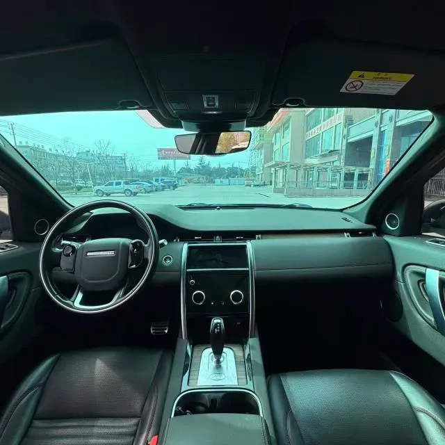 2020 Land Rover Discovery Sport 2.0T 249HP L4 9AT,autocango,china used car exporter,china ev exporter,chinese used car exporter,chinese used ev exporter