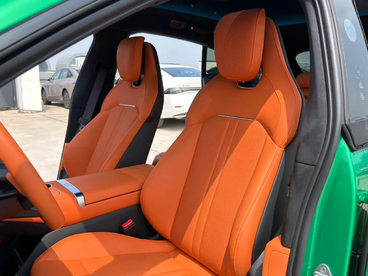 2025 MI YU7 BEV 101.7KWH,autocango,china used car exporter,china ev exporter,chinese used car exporter,chinese used ev exporter