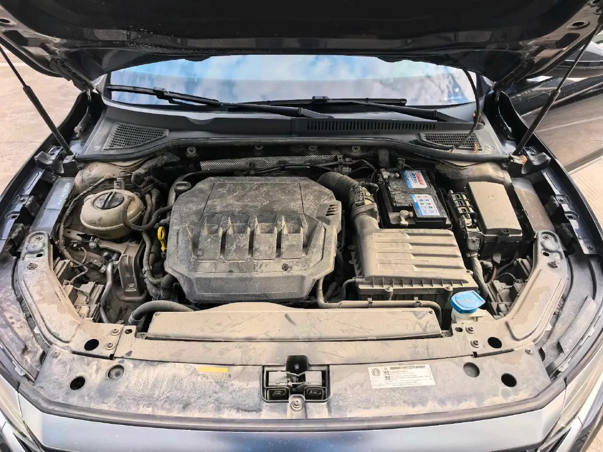 2022 Xpeng P7 BEV 60.2KWH,autocango,china used car exporter,china ev exporter,chinese used car exporter,chinese used ev exporter