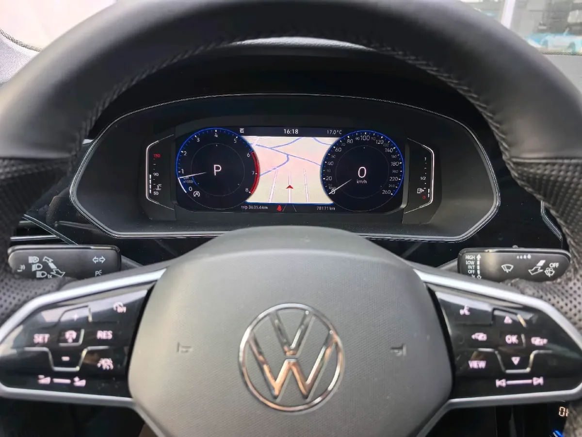 2022 Xpeng P7 BEV 60.2KWH,autocango,china used car exporter,china ev exporter,chinese used car exporter,chinese used ev exporter