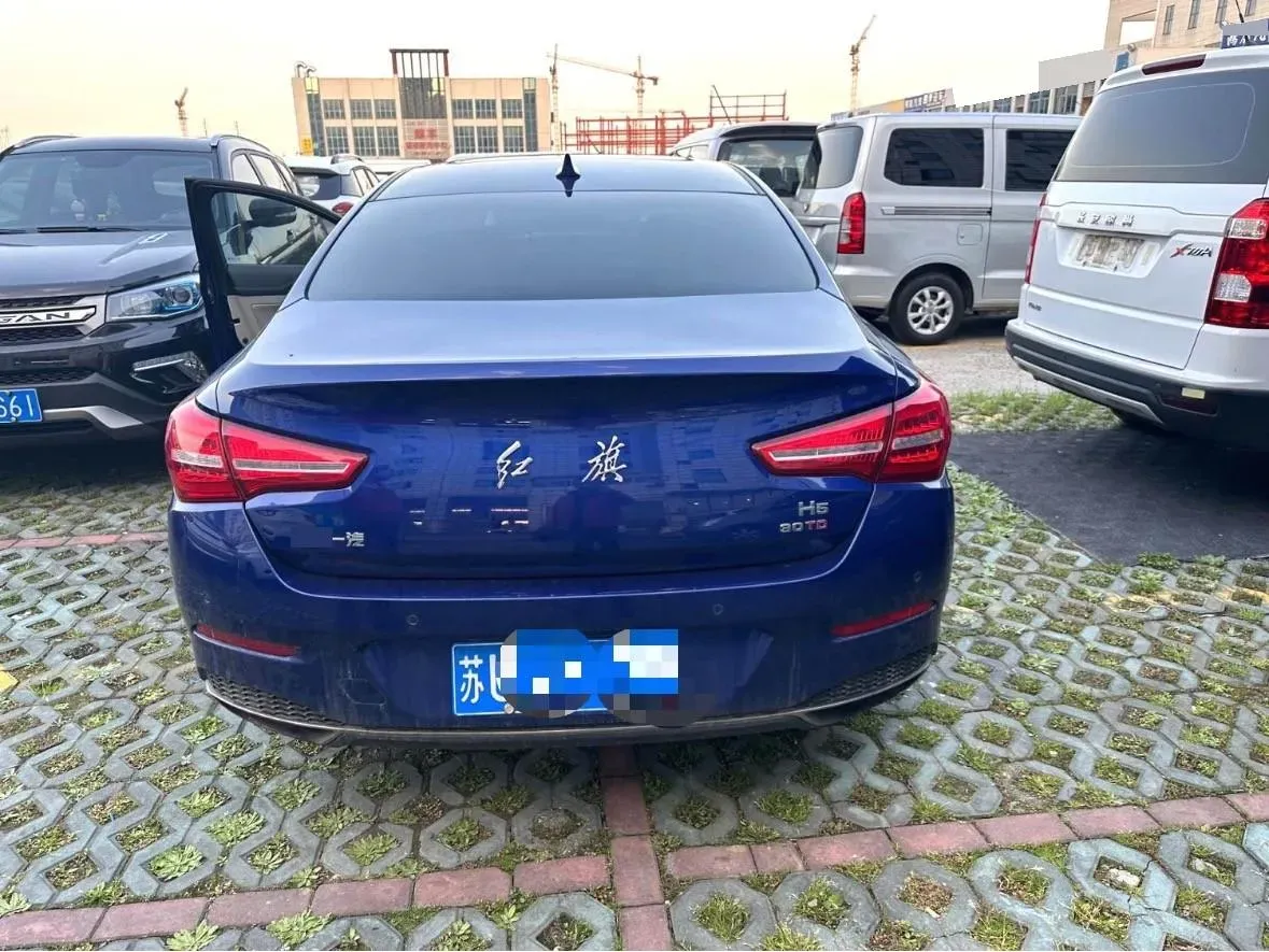 2019 HongQi H5 1.8T 180HP L4 6AT,autocango,china used car exporter,china ev exporter,chinese used car exporter,chinese used ev exporter