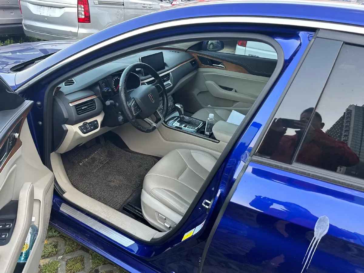 2019 HongQi H5 1.8T 180HP L4 6AT,autocango,china used car exporter,china ev exporter,chinese used car exporter,chinese used ev exporter