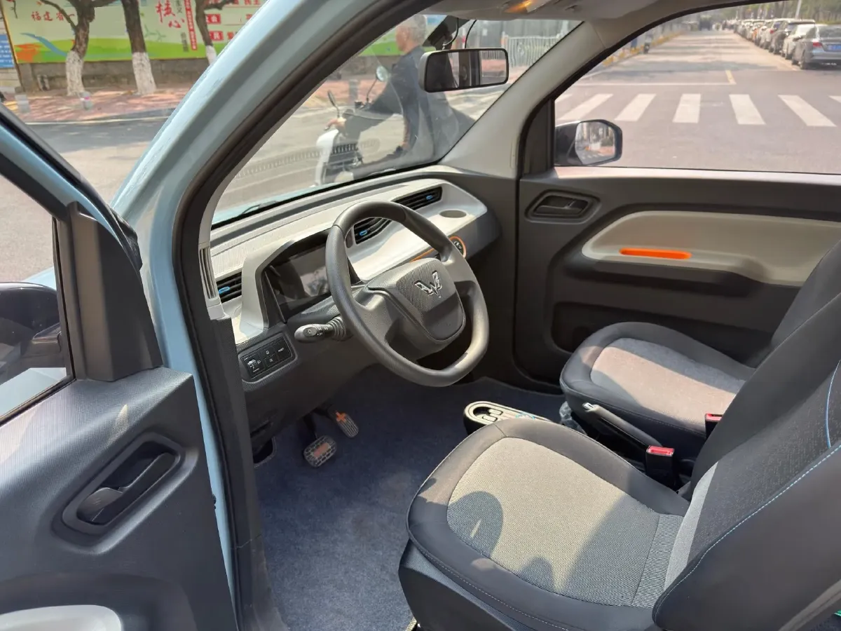 2020 WuLing HongGuang MINI EV BEV 9.3KWH,autocango,china used car exporter,china ev exporter,chinese used car exporter,chinese used ev exporter