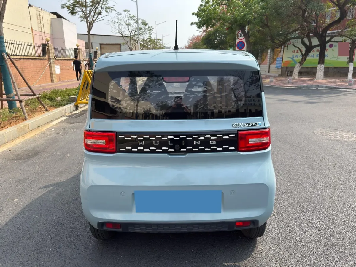 2020 WuLing HongGuang MINI EV BEV 9.3KWH,autocango,china used car exporter,china ev exporter,chinese used car exporter,chinese used ev exporter