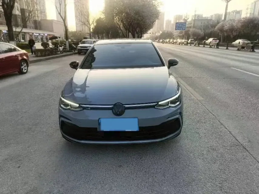 2023 Volkswagen Golf 1.4T 150HP L4 7DCT,autocango,china used car exporter,china ev exporter,chinese used car exporter,chinese used ev exporter