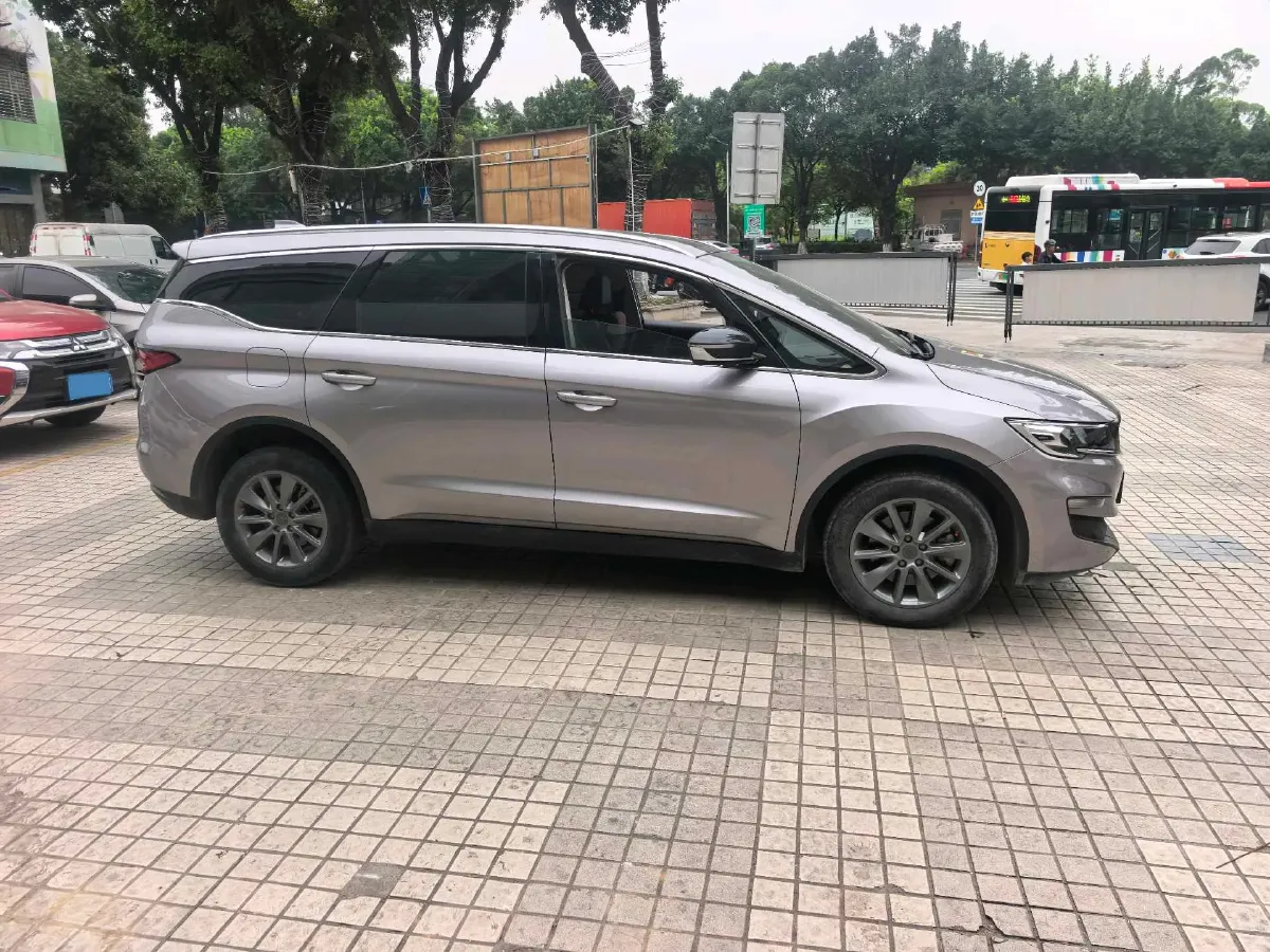 2021 Geely JiaJi 1.8T 184HP L4 7DCT,autocango,china used car exporter,china ev exporter,chinese used car exporter,chinese used ev exporter