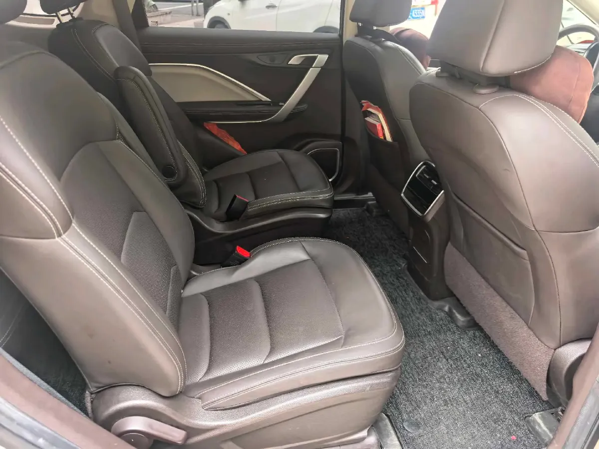 2021 Geely JiaJi 1.8T 184HP L4 7DCT,autocango,china used car exporter,china ev exporter,chinese used car exporter,chinese used ev exporter