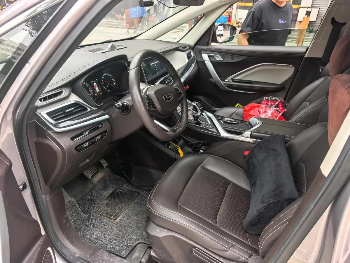 2021 Geely JiaJi 1.8T 184HP L4 7DCT,autocango,china used car exporter,china ev exporter,chinese used car exporter,chinese used ev exporter