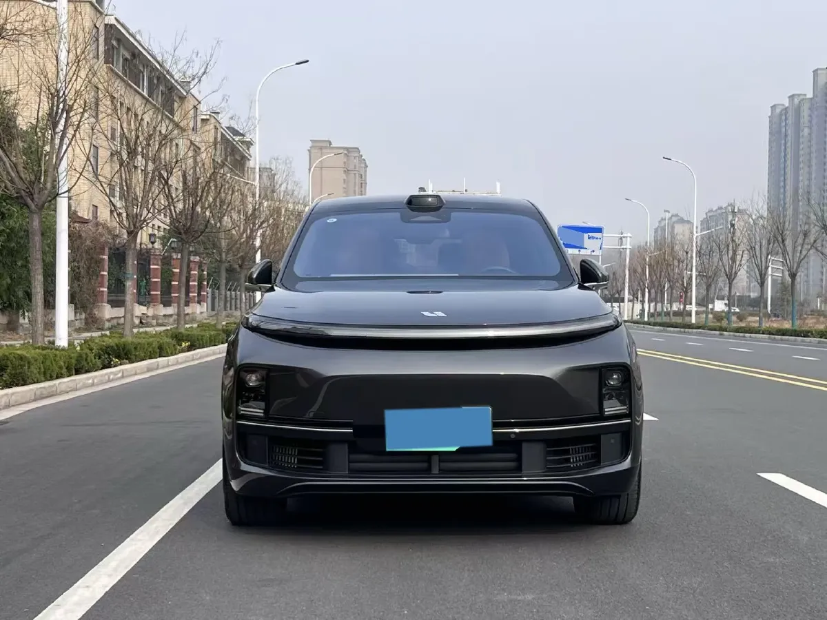 2023 Li L8 Range Extended 154HP REEV 40.9KWH,autocango,china used car exporter,china ev exporter,chinese used car exporter,chinese used ev exporter